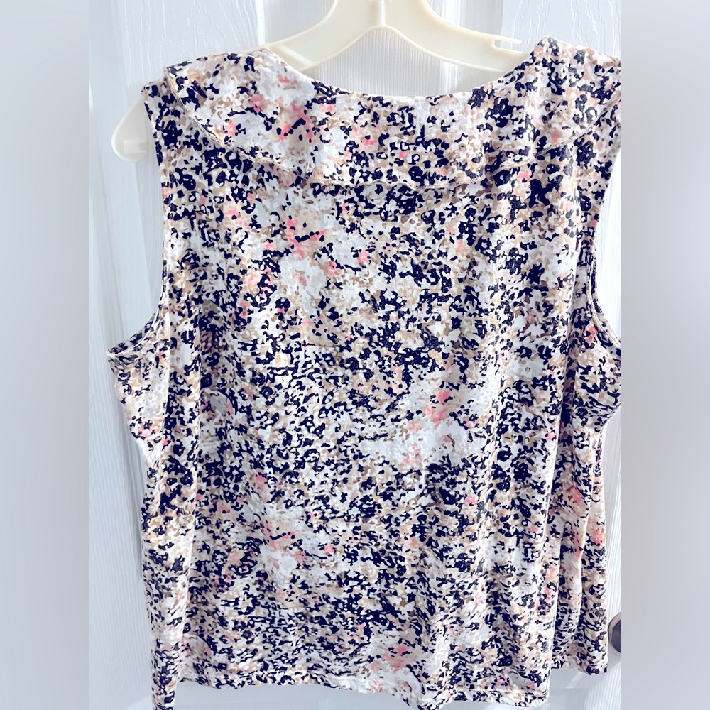 Multi-Color Blouse - Picture 2 of 4